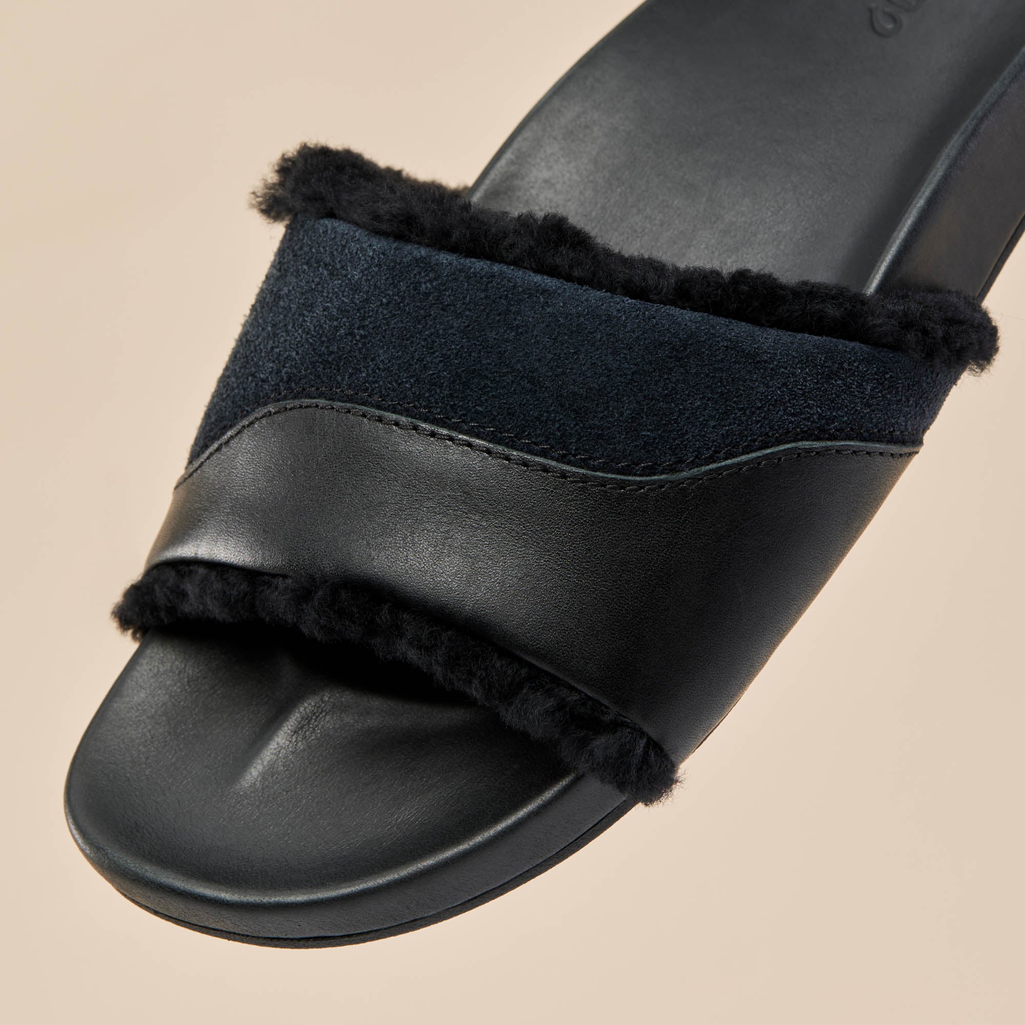 Hō'ala Slide - Black - Image 3